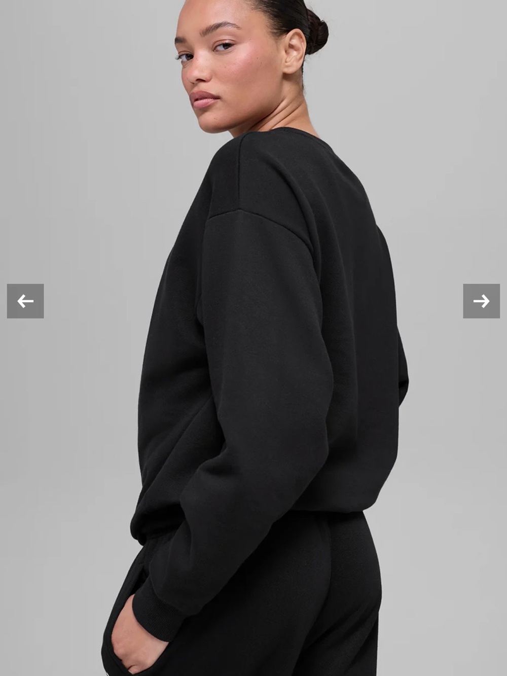 ALO Yoga Black Crew Sweatshirt with Small Chest Logo - Picture 2 of 6
